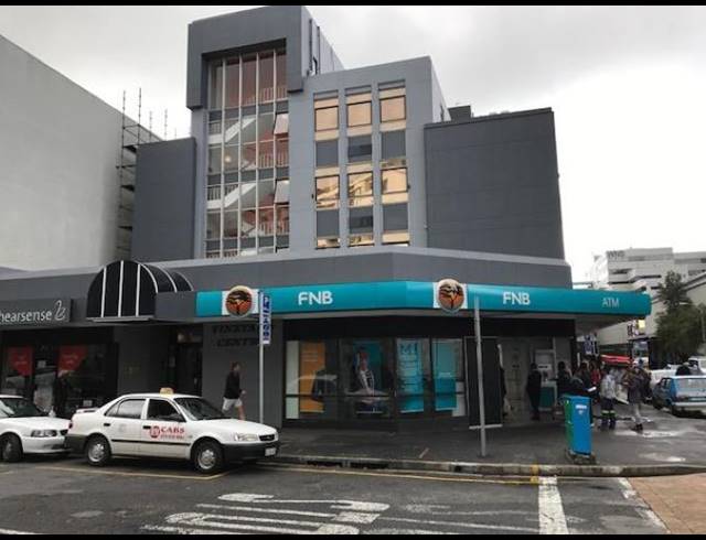 32M² OFFICE TO LET IN CLAREMONT